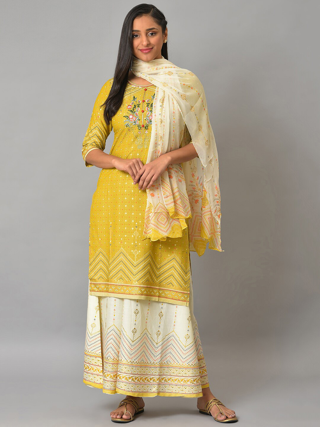 Aurelia Women Multi Geometric Print Viscose Kurta Set with Palazzos & Dupatta