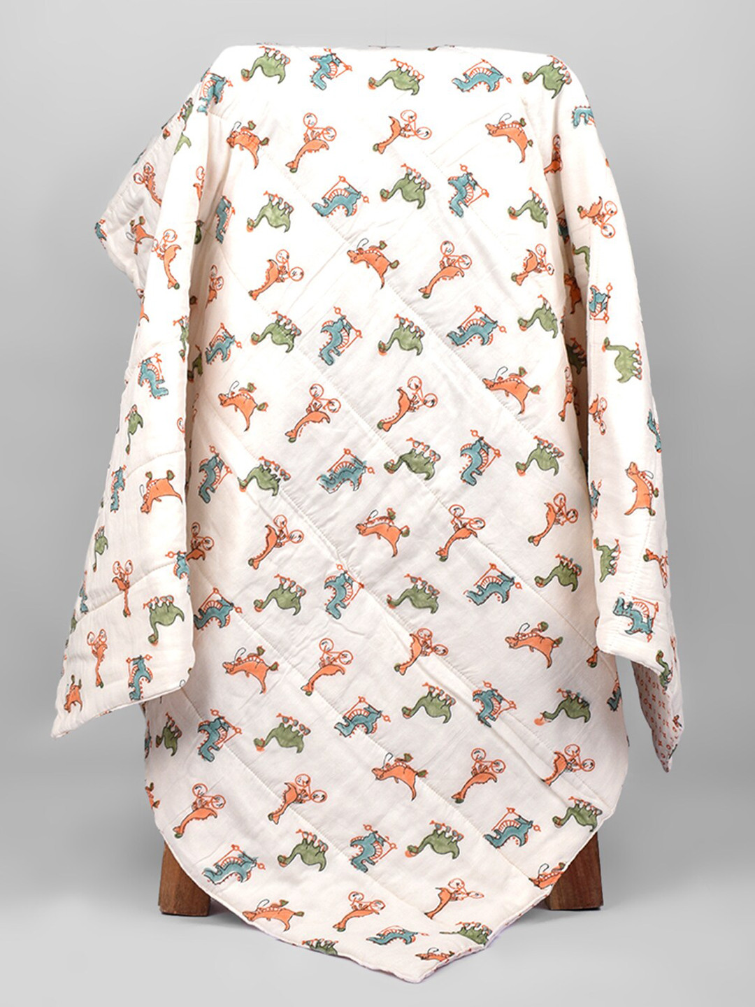 Moms Home Kids Dinosaur White & Blue Organic Cotton AC Room 300 GSM Single Bed Quilt