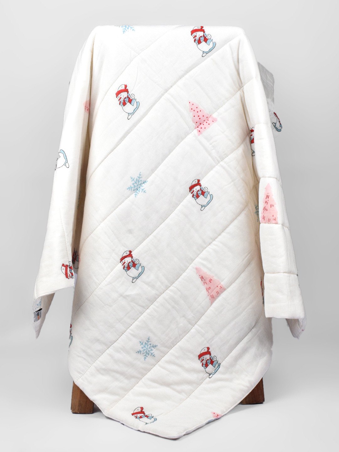 Moms Home Kids Snowman Cream-Coloured & Red Organic Cotton AC Room 300 GSM Single Bed Quilt