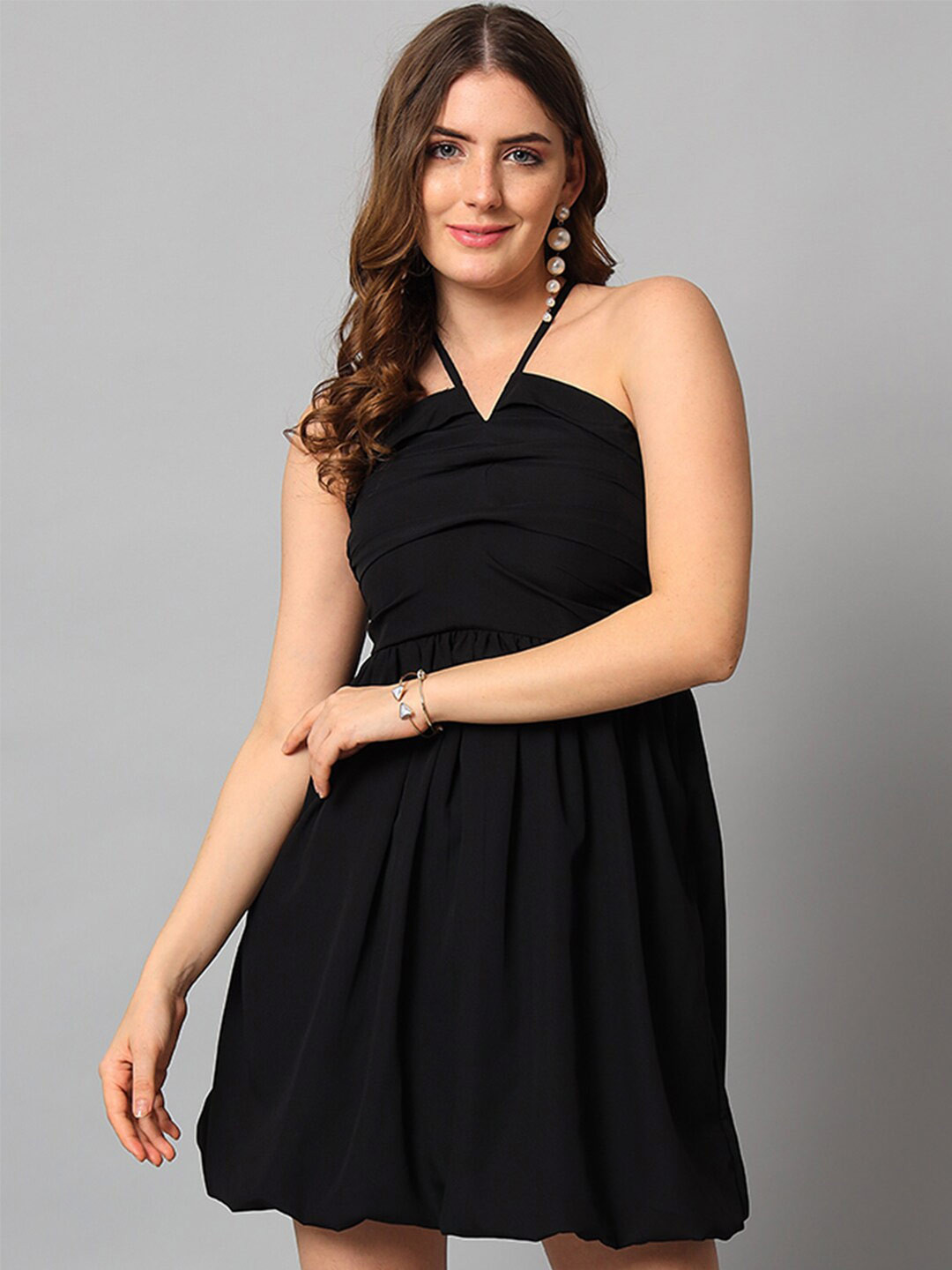 emeros Halter Neck Crepe Formal Dress