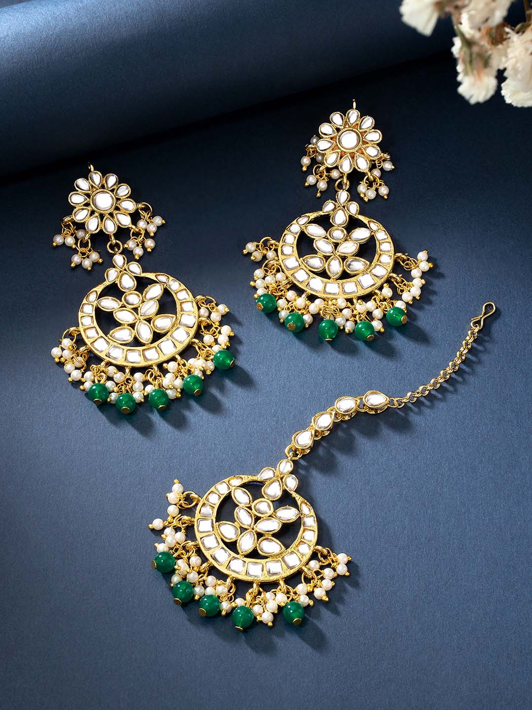 Peora Gold-Plated Kundan Maang Tika & Earrings