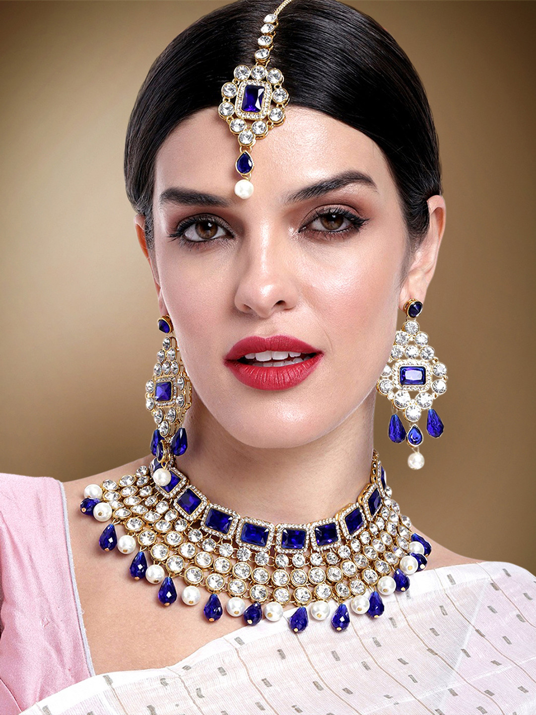 Peora Gold-Plated Crystal Choker Necklace Jewellery Set