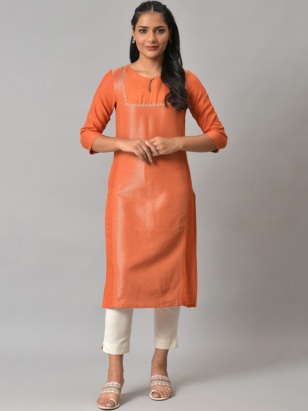 W Embellished Keyhole Neck Three-Quarter Sleeves Embellished Cotton Kurta