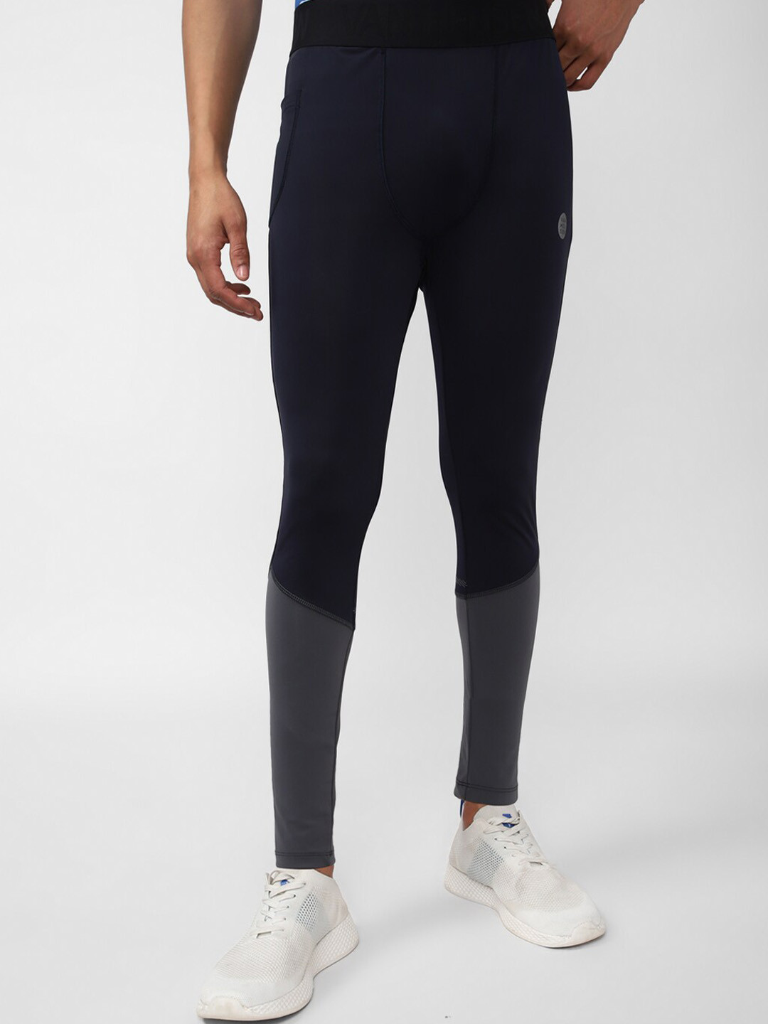 Van Heusen Men Running Tights