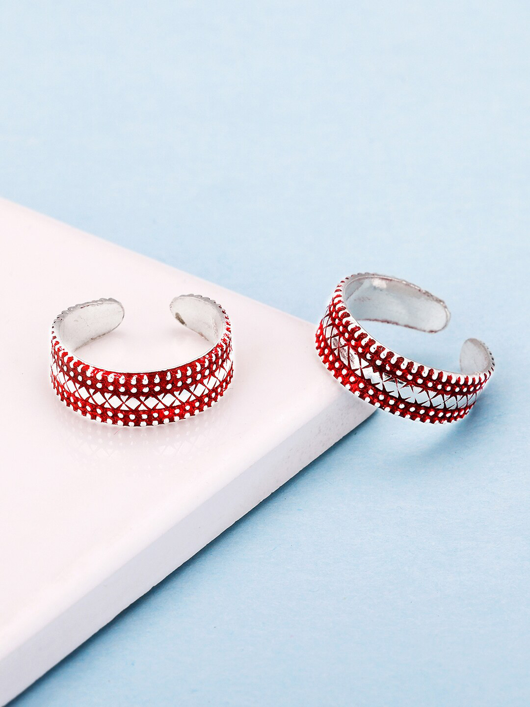 GIVA Rhodium-Plated Patterned Textured detailing Silver Toe Rings