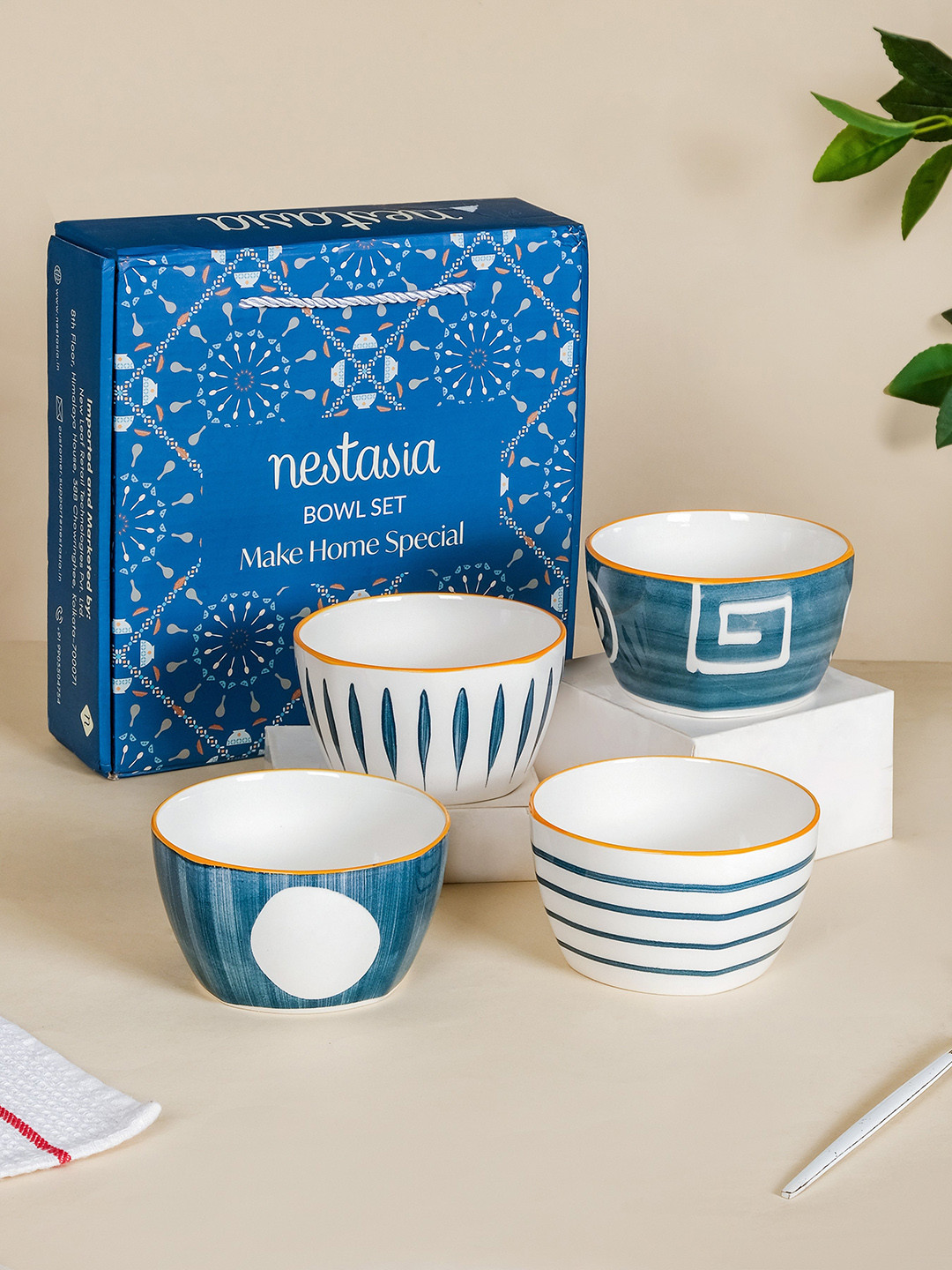 Nestasia 4 Pcs White & Blue Ceramic Side Bowls 350 ml Each
