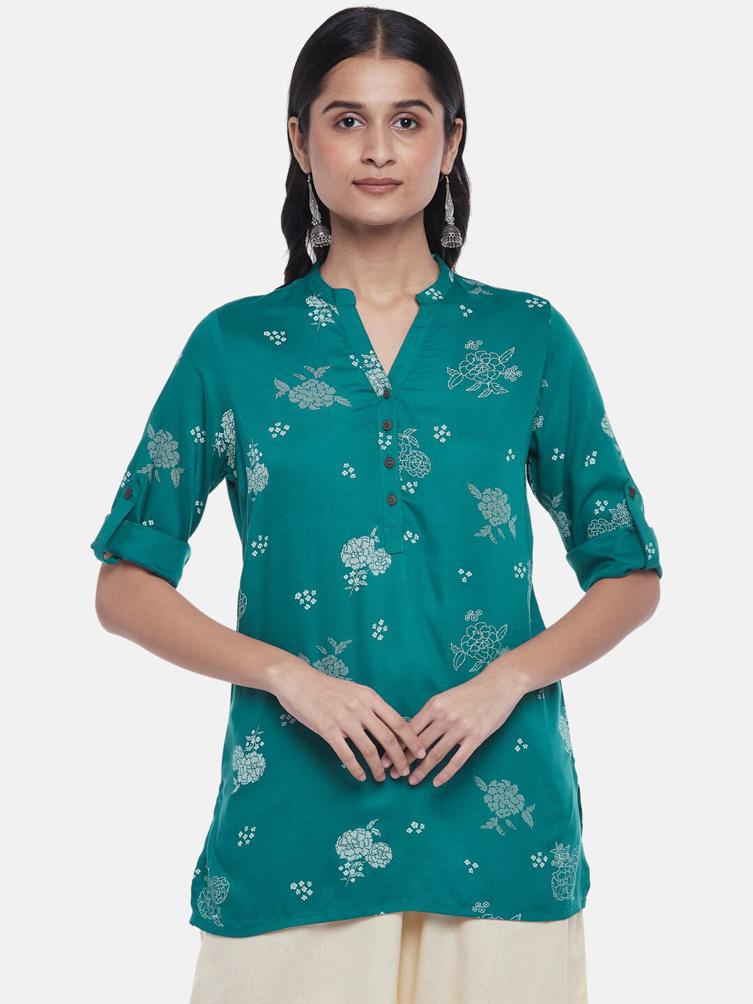 AKKRITI BY PANTALOONS Viscose Rayon Printed Tunic