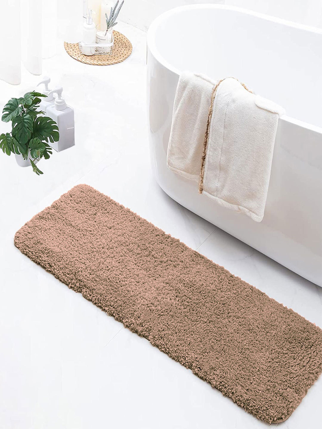 LUXEHOME INTERNATIONAL Vegas Rust-Brown 2800GSM Anti-Skid Bath Runner
