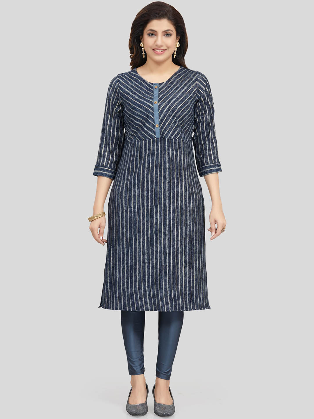 Saree Swarg Women Striped Indigo Regular Kurta