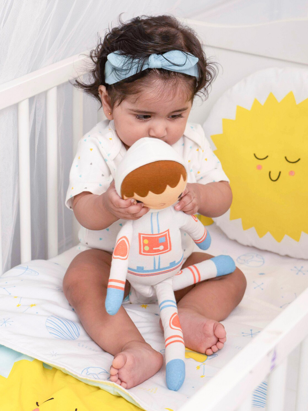 haus & kinder Spacewalk Blue Fleece AC Room 150 GSM Single Bed Blanket With Astronaut Toy