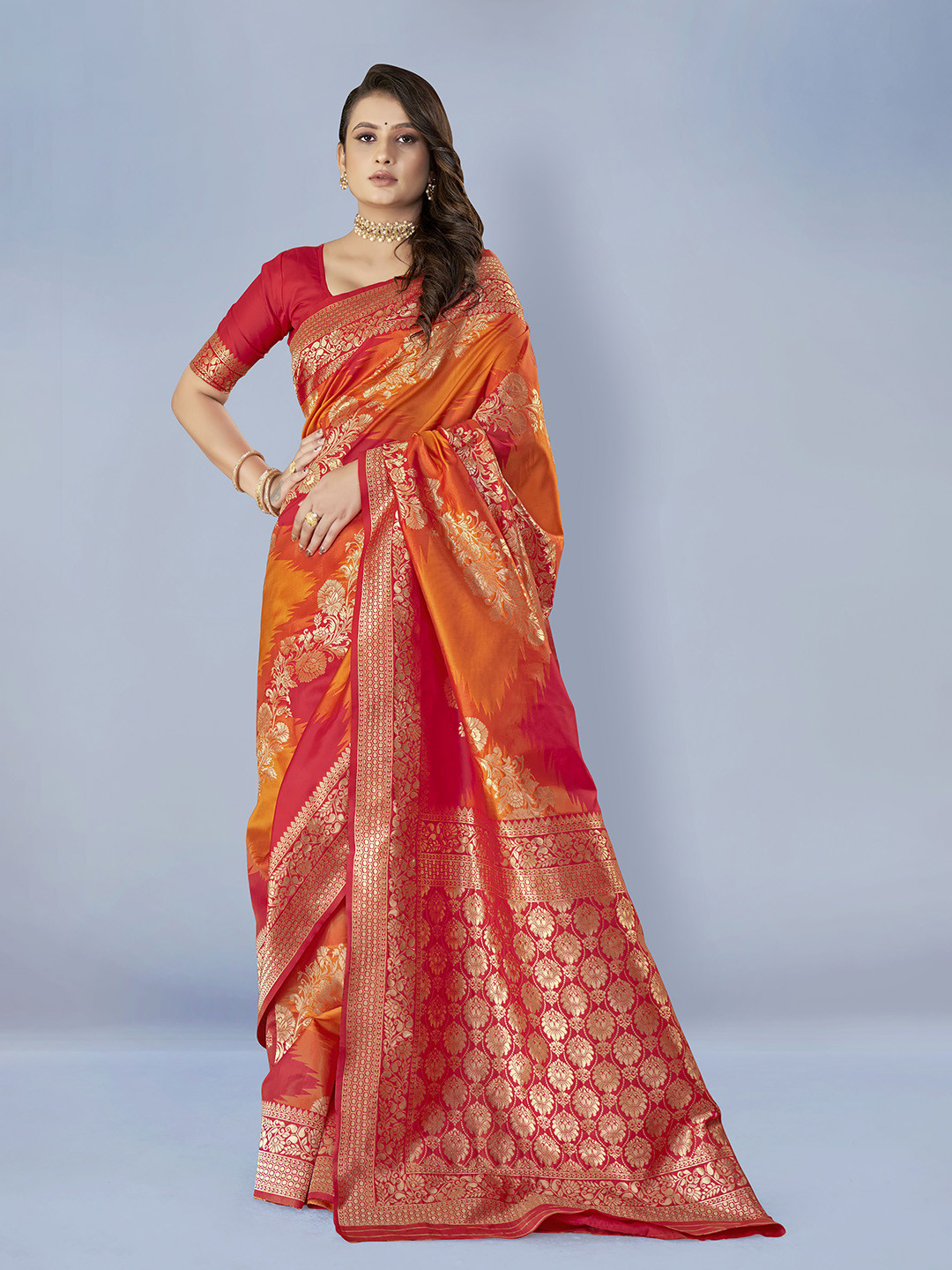 MANOHARI Woven Design Zari Silk Blend Banarasi Saree