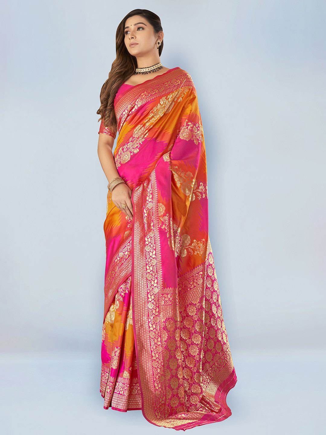 MANOHARI Woven Design Zari Silk Blend Banarasi Saree