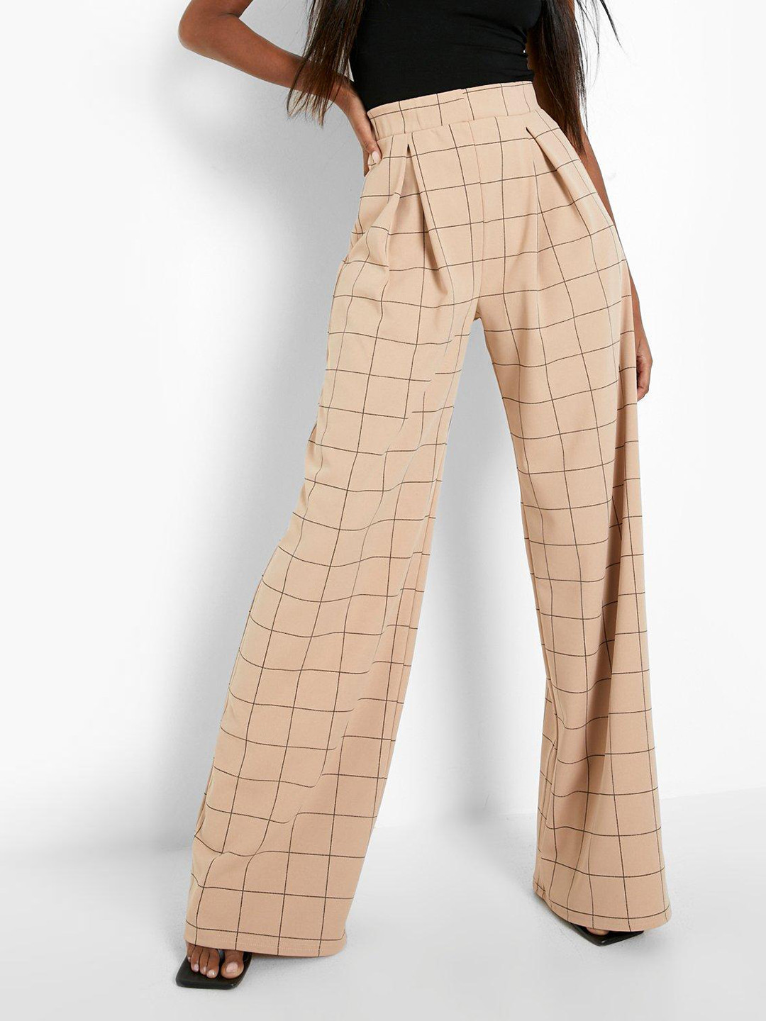 Boohoo Women Checked Pleated Wide Leg Trousers