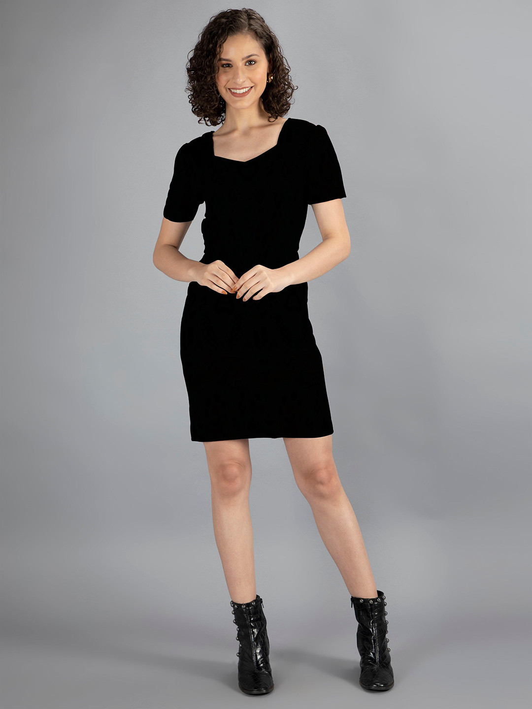 NEUDIS Short Sleeves Sheath Dress