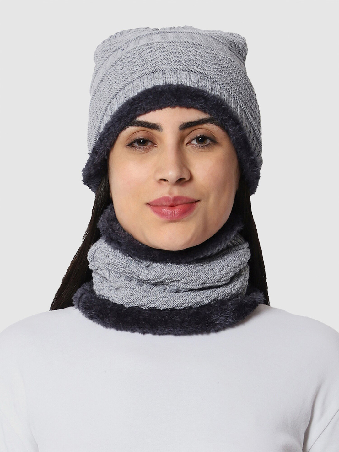 WEAVERS VILLA Women Acrylic Beanie With Neck Warmer