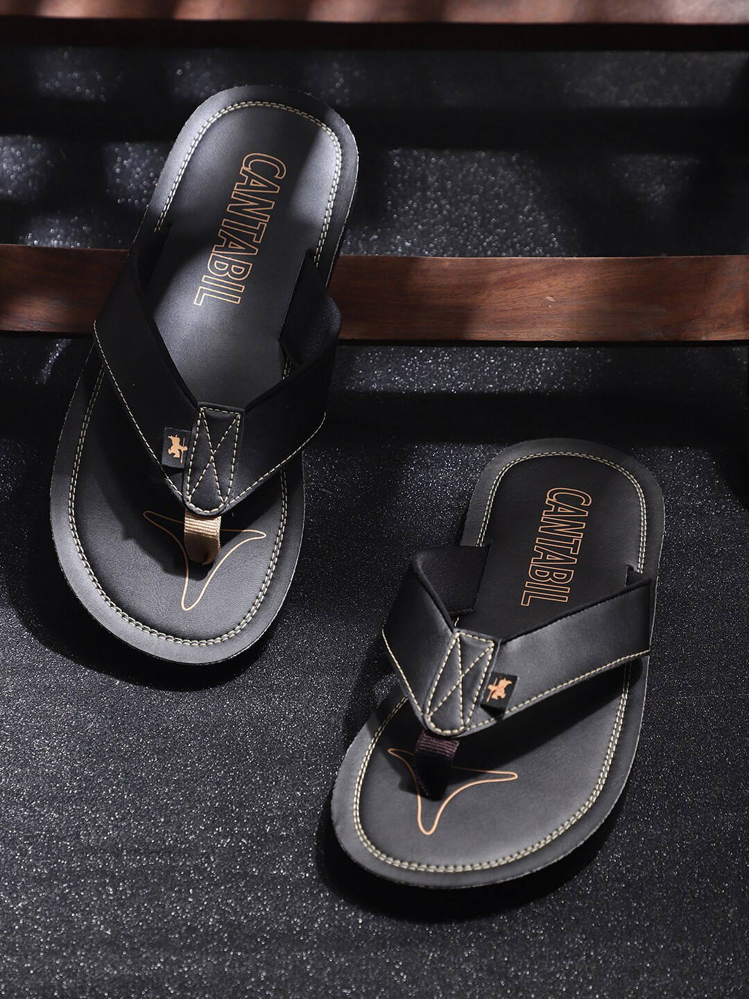 Cantabil Men Typography Printed Rubber Thong Flip-Flops