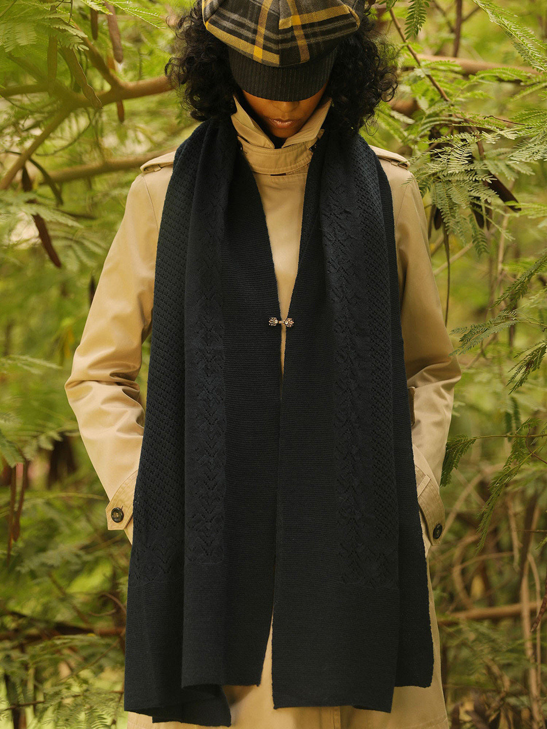 KHALEEJ Women Woven Design Wool Shawl