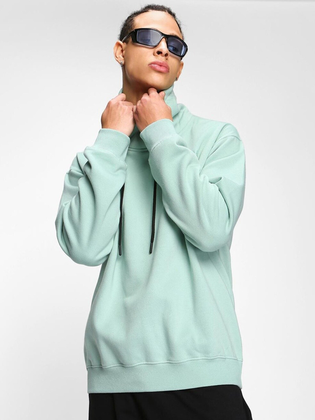 Bewakoof Men Who Needs People Typography Oversized Sweatshirt