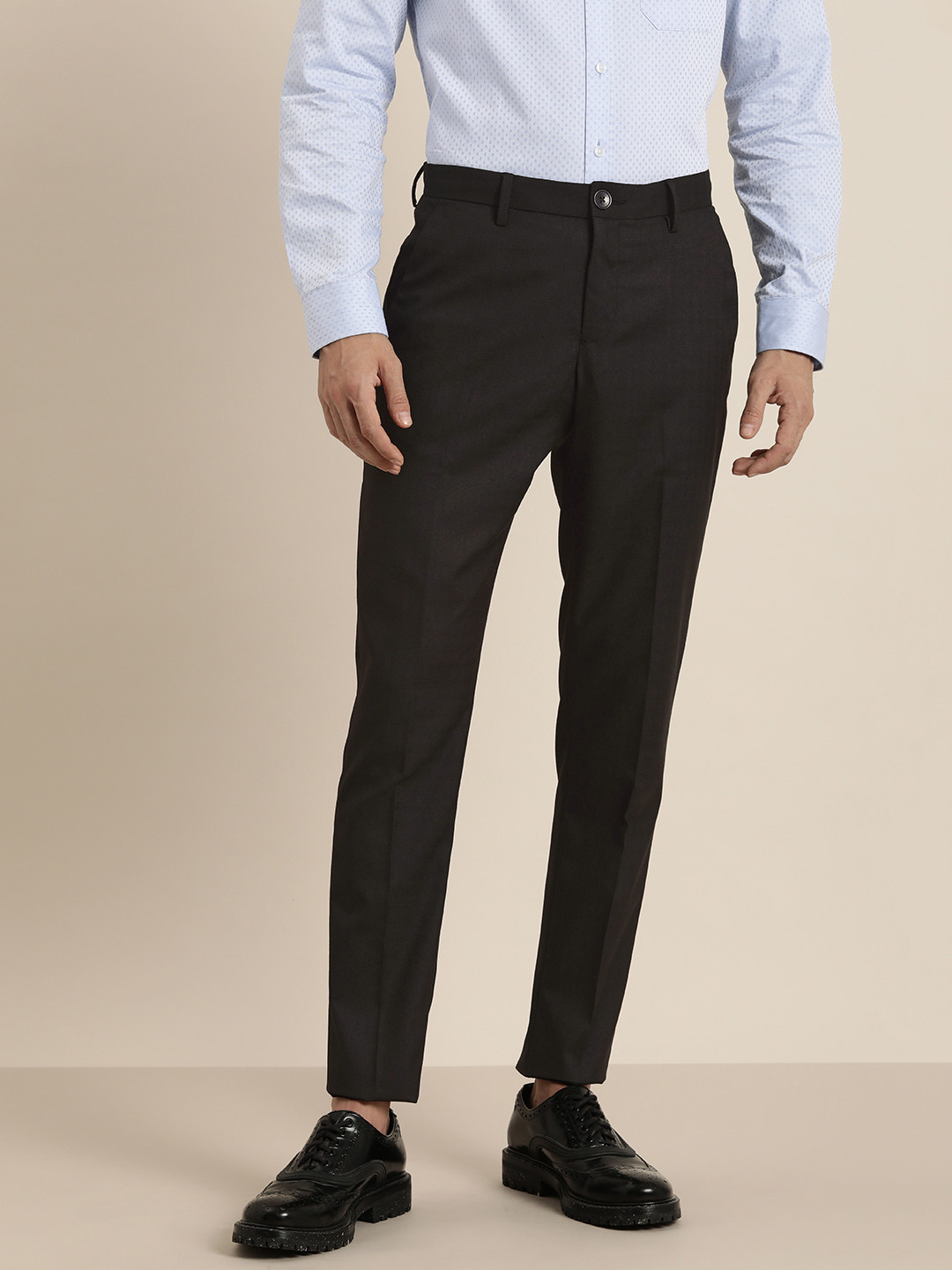 INVICTUS Men Slim Fit Smart Casual Trousers