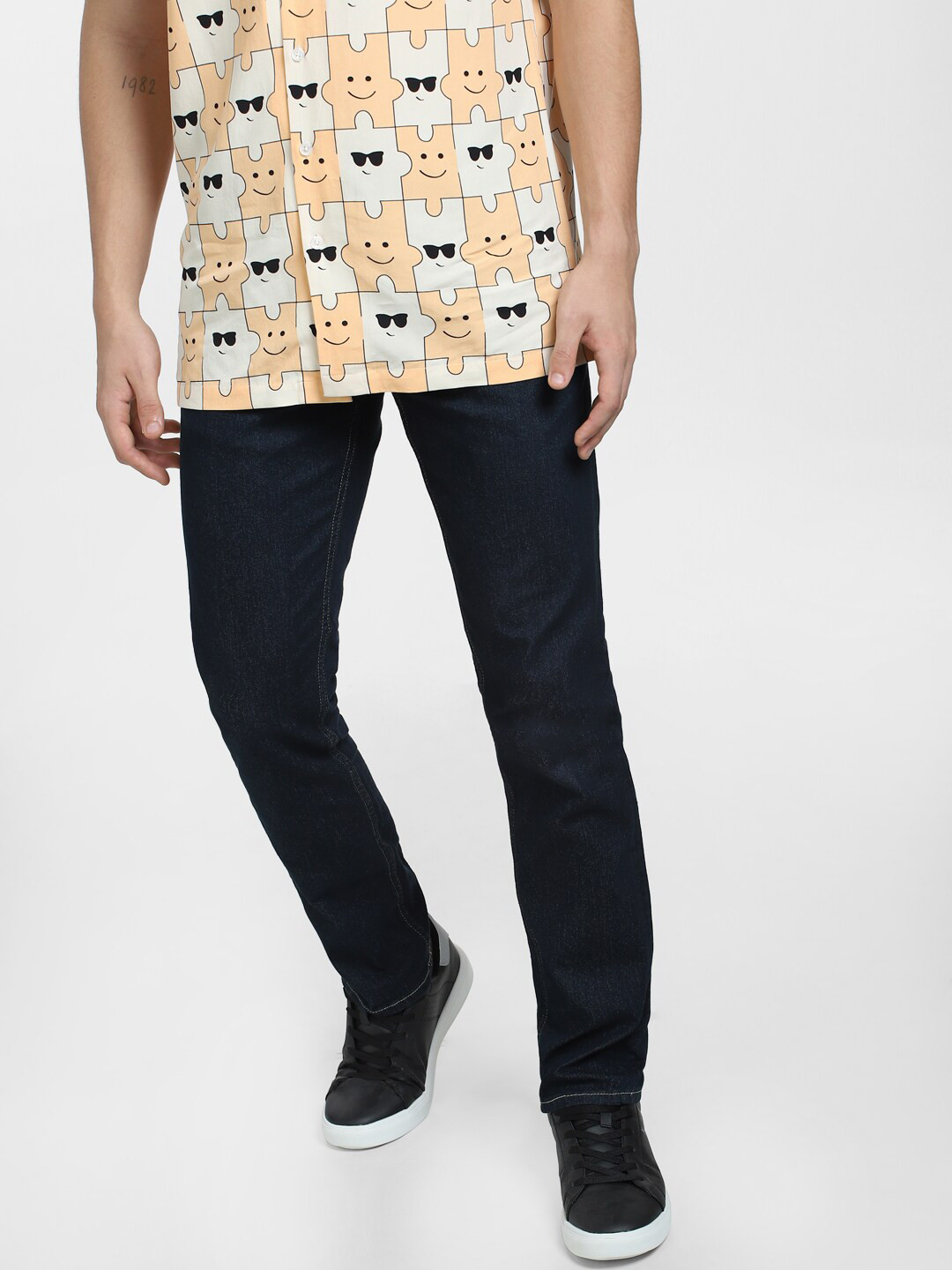 Jack & Jones Men Slim Fit Low-Rise Slash Knee Jeans