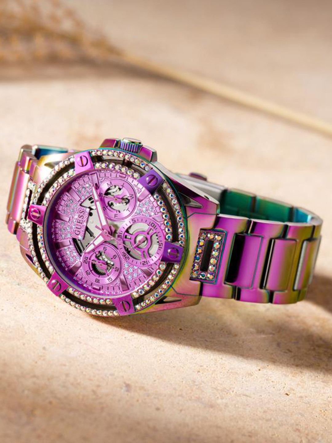 GUESS Women Embellished Dial & Stainless Steel Straps Analogue Watch GW0464L4