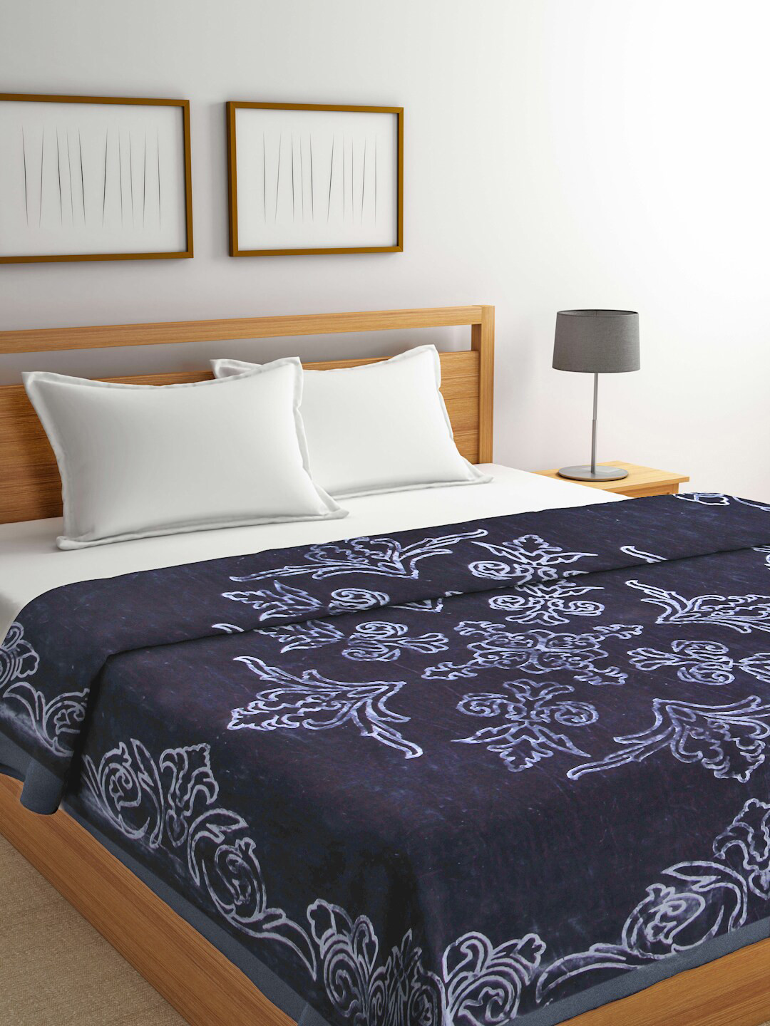 Arrabi Violet Floral Printed 950 GSM Mild Winter Double Bed Blanket