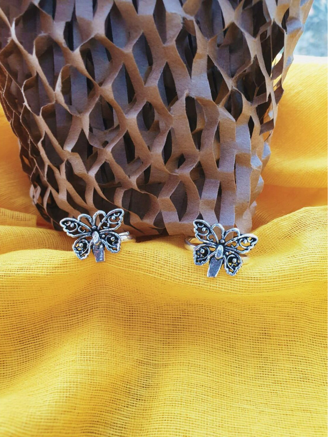 FIROZA Set Of 2 Oxidised Sliver-Toned Butterfly Design Toe Rings