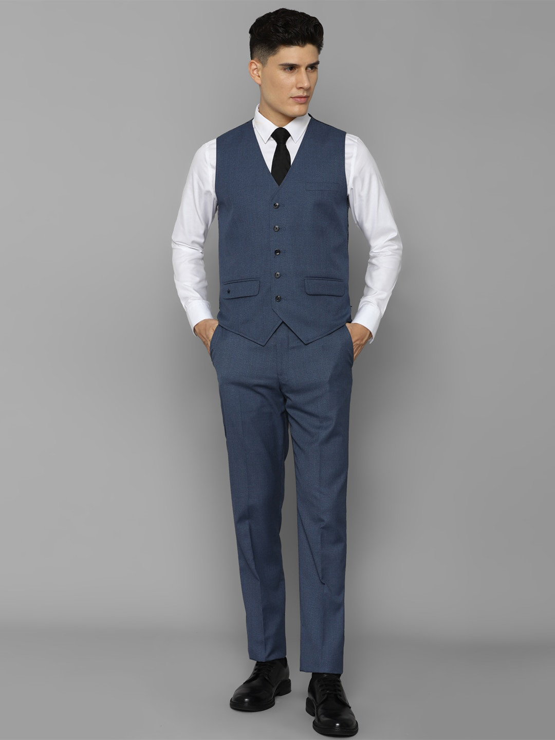 Louis Philippe Men Slim Fit Single-Breasted 4 Piece Formal Suit