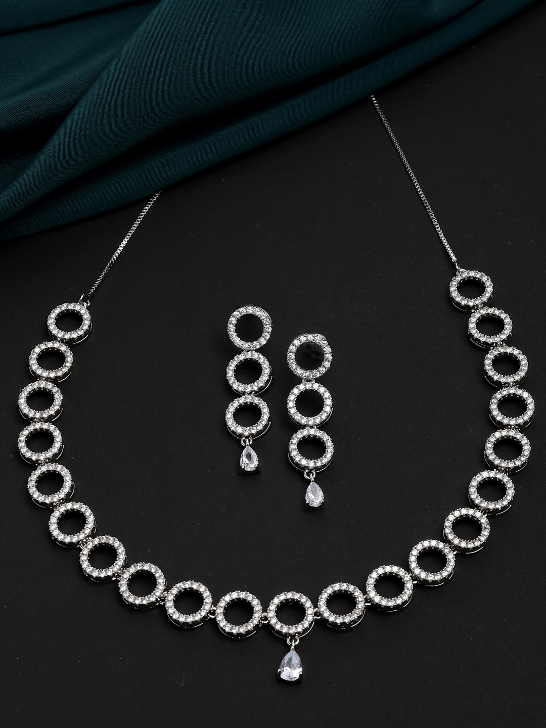 VOGUE PANASH Silver-Plated CZ Stone-Studded Circular Shape Jewellery Set