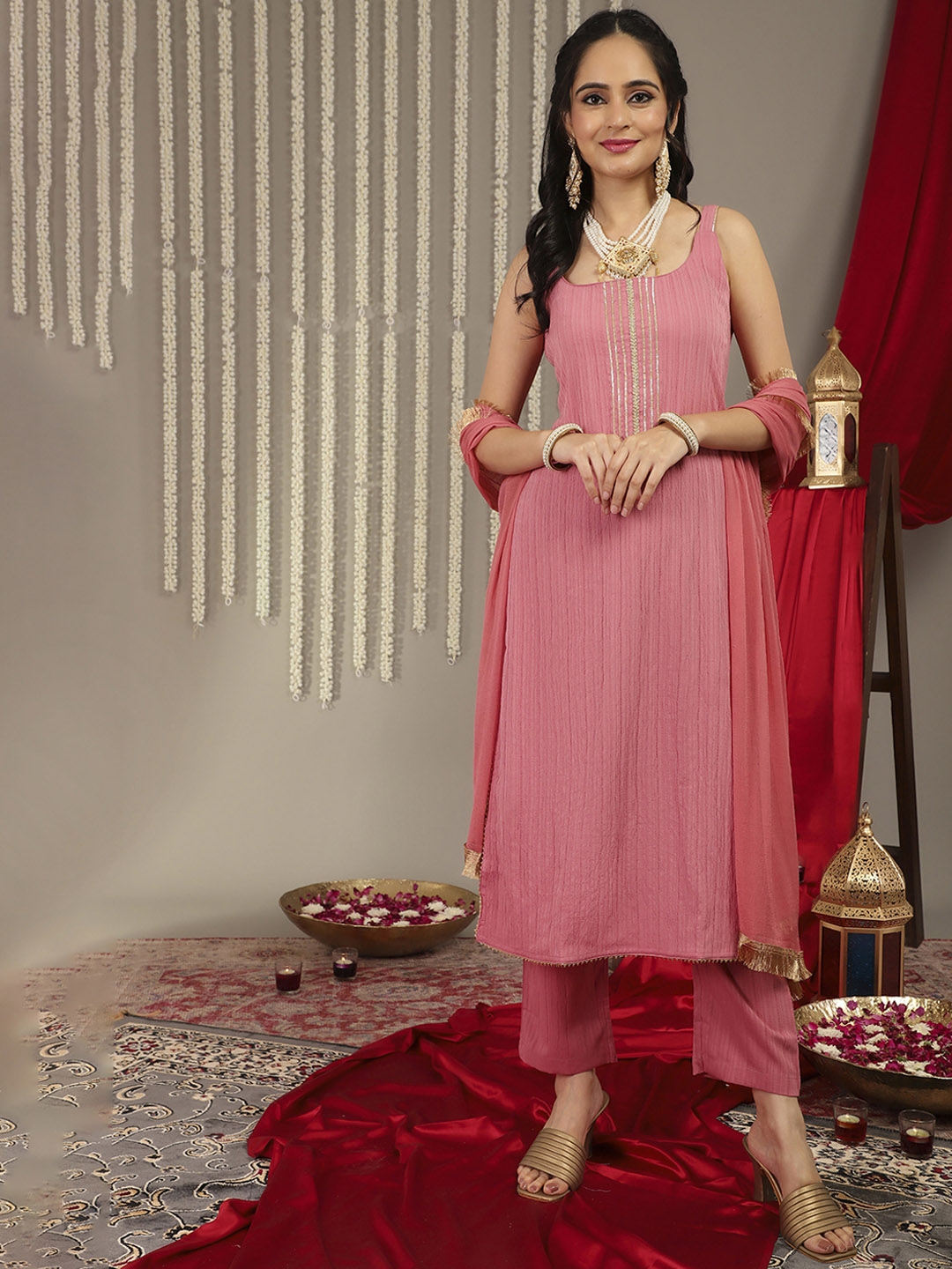 Varanga Women Yoke Design Gotta Patti Silk Crepe Kurta With Trousers & With Dupatta - Kurta Sets for Women 21422236 | Myntra