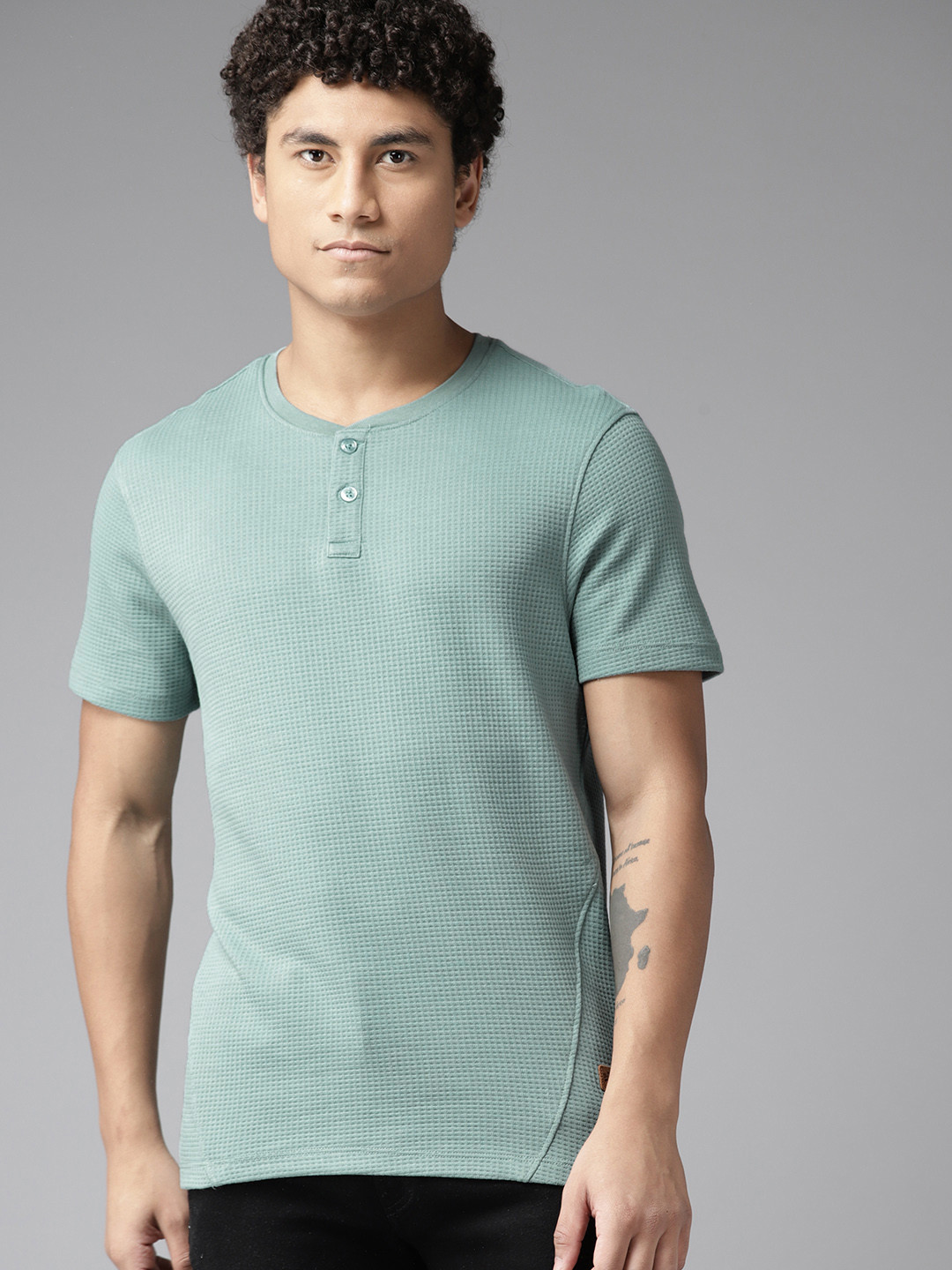 The Roadster Lifestyle Co. Men Henley Neck Waffle Knit T-shirt