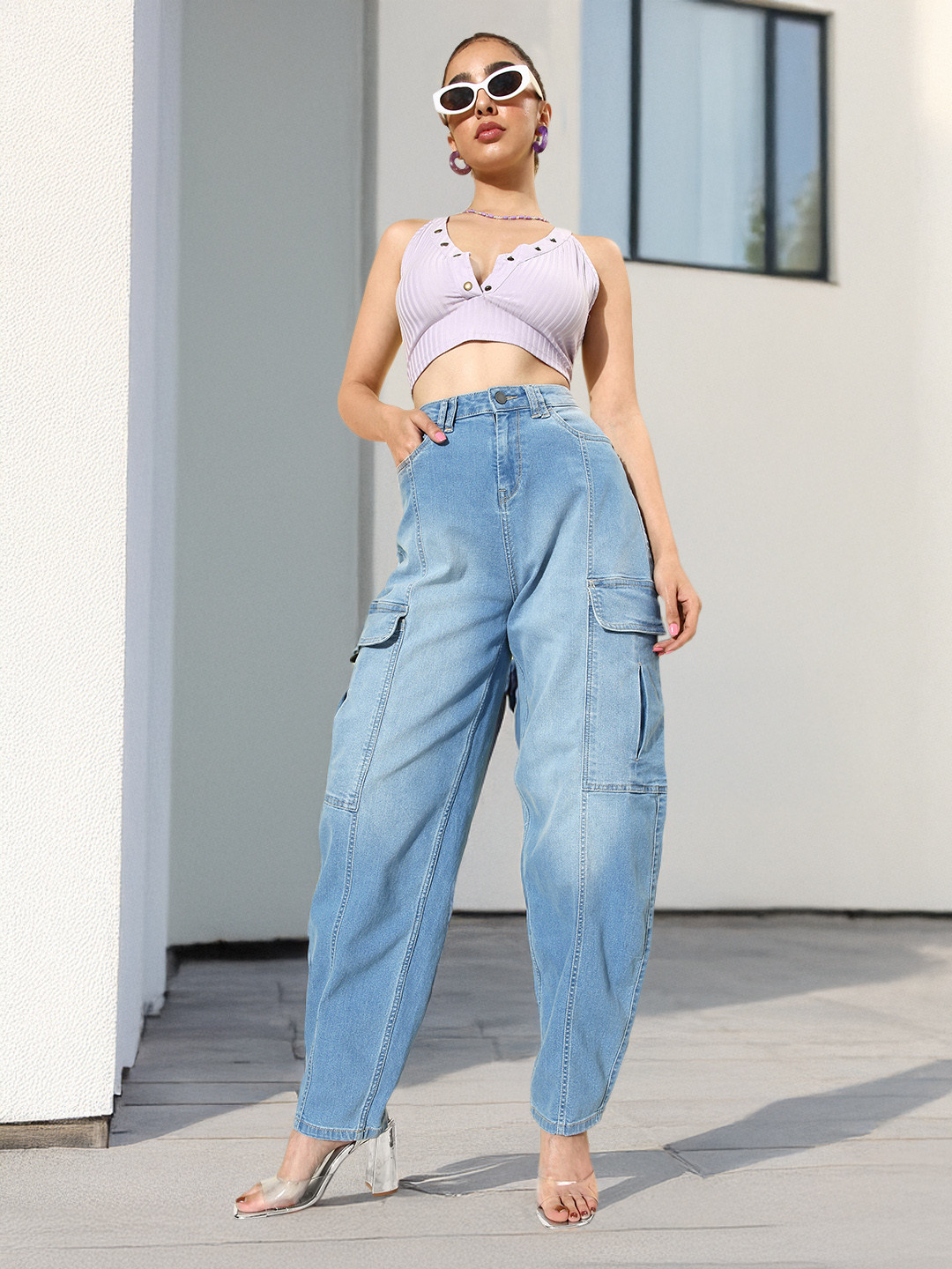 4WRD by Dressberry Women Blue Slouchy HR Light Fade Stretchable Neutility Cargo Jeans