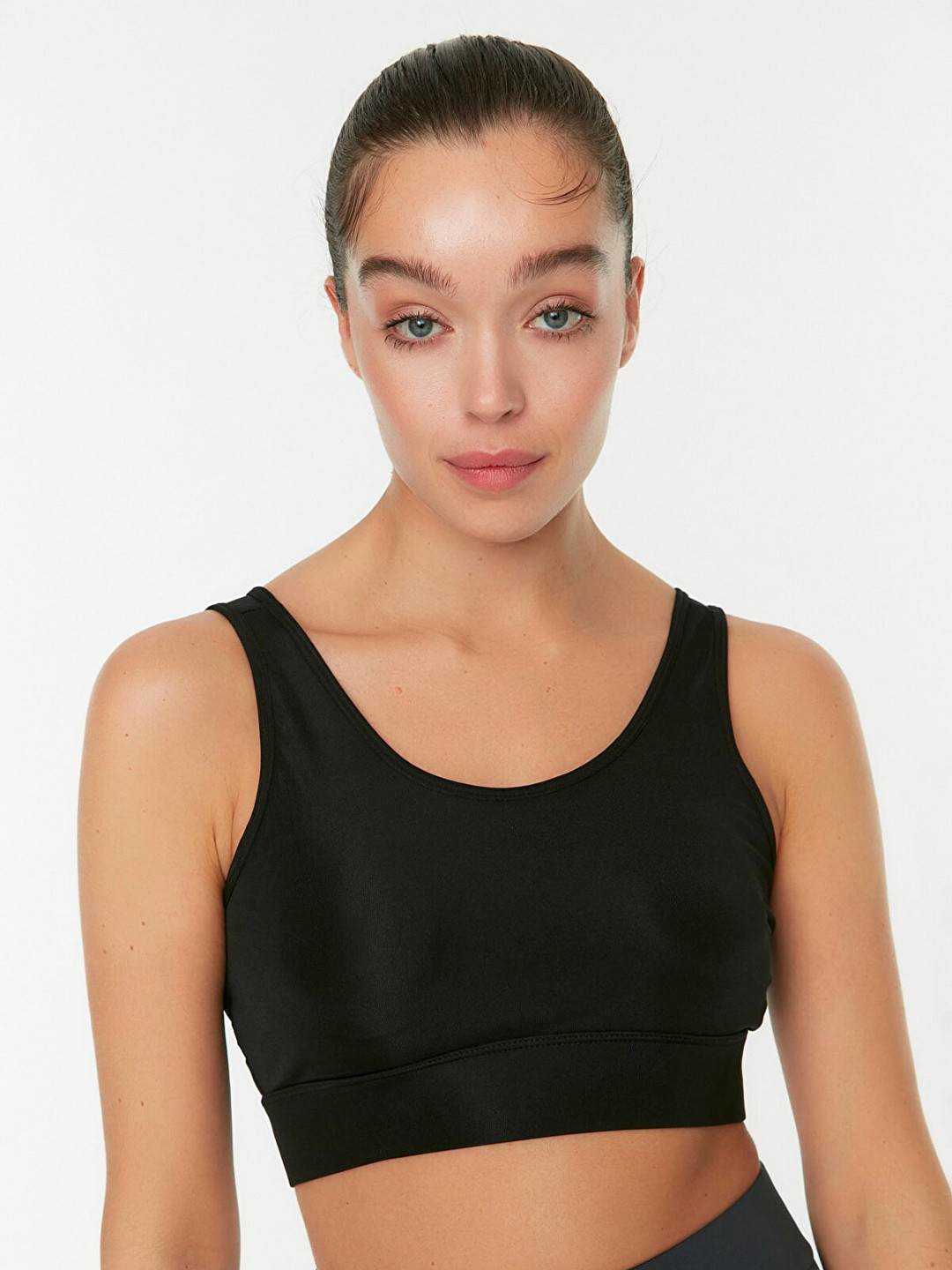 Trendyol Lightly Padded Seamless Sports Bra 88772453