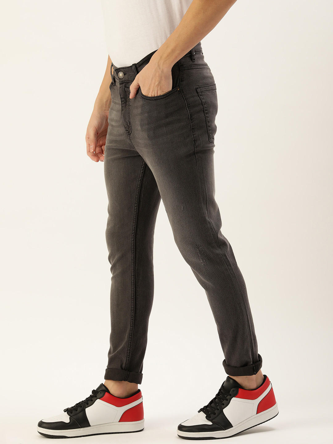 FOREVER 21 Men Skinny Fit Mildly Distressed Mid-Rise Stretchable Jeans