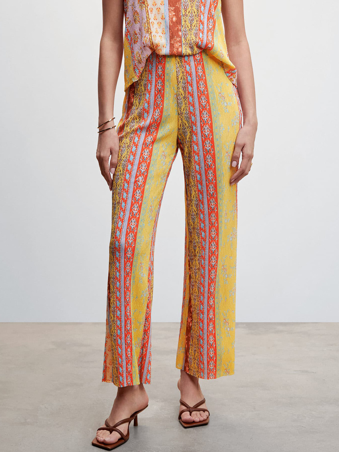 MANGO Women RegularEthnic Motifs Printed Trousers