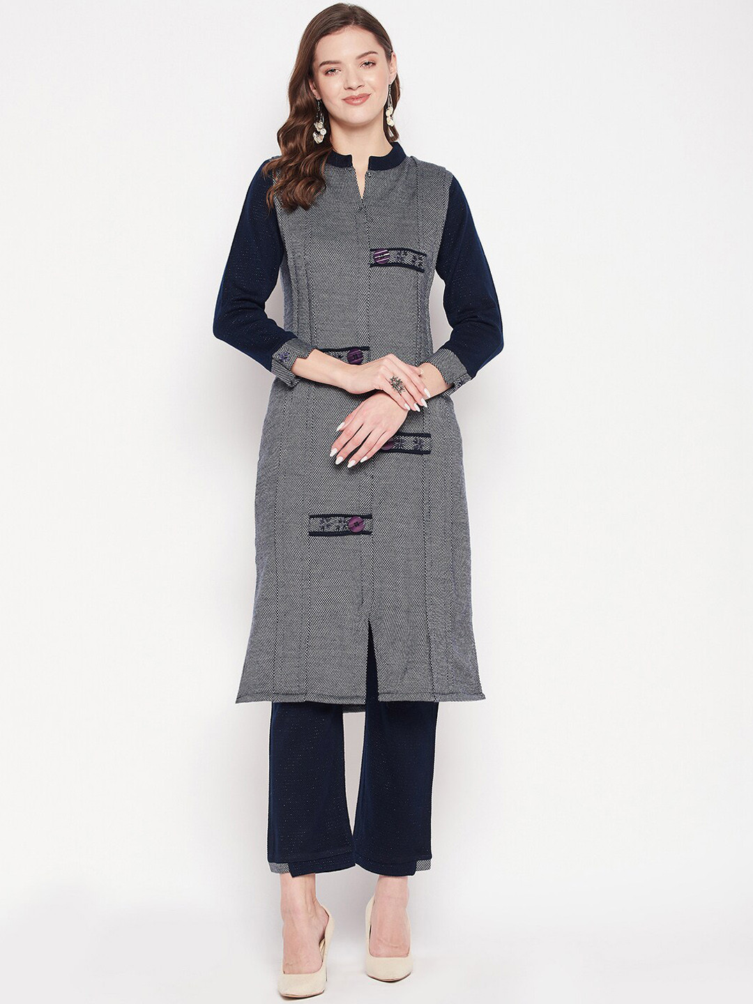 Zigo Winter Wear Thread Work Mandarin Collar Kurta with Trousers