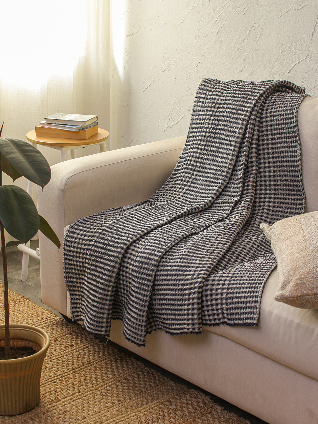 House This Karakoram Navy Blue Self Design Cotton Throw