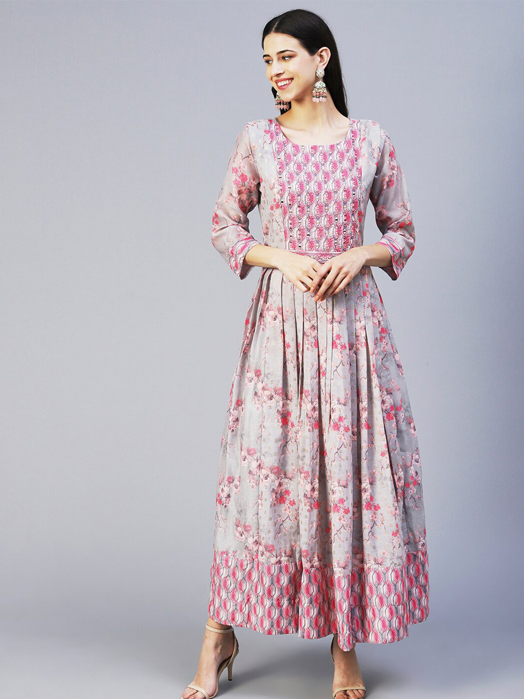 FASHOR Round Neck Floral Printed Silk Maxi Dress