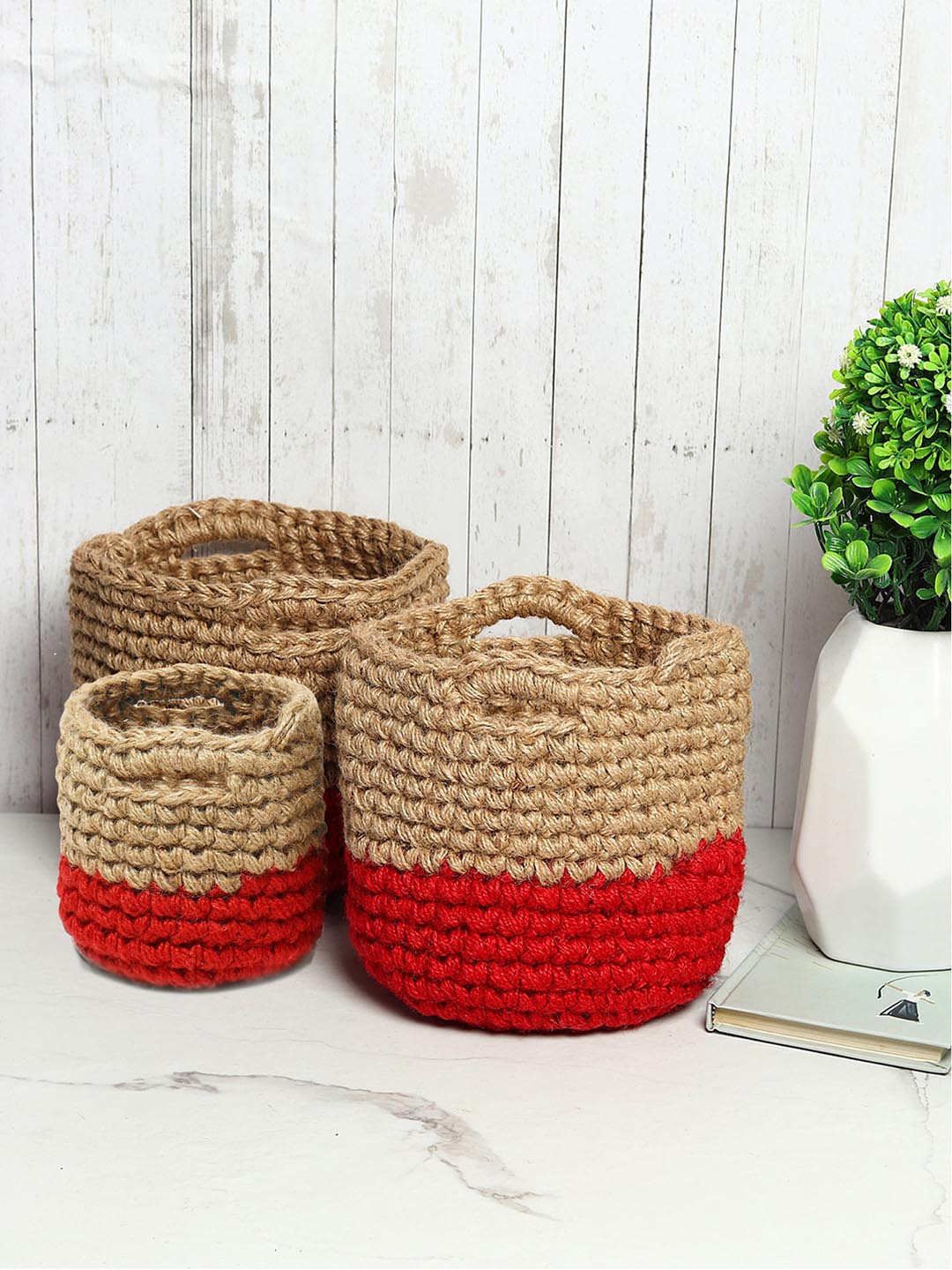 HABERE INDIA Beige and Red Set of 3 Color blocked Jute Crochet Baskets