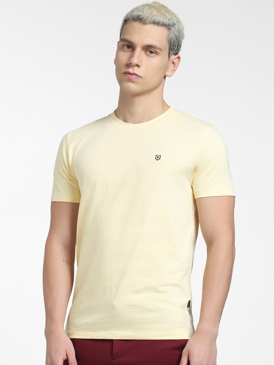 Jack & Jones Men Cotton Slim Fit T-shirt