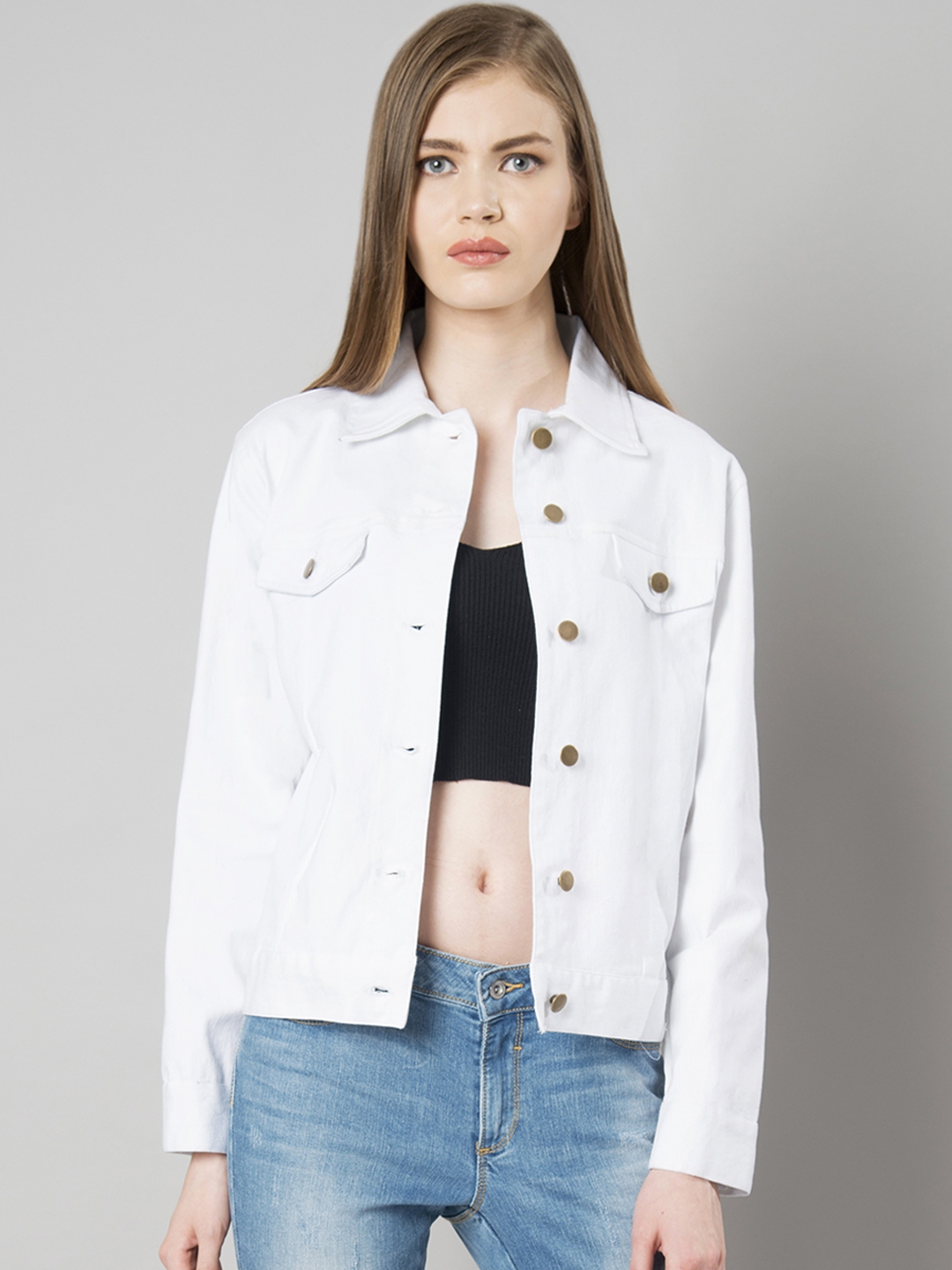 White colour outlet jacket for girl