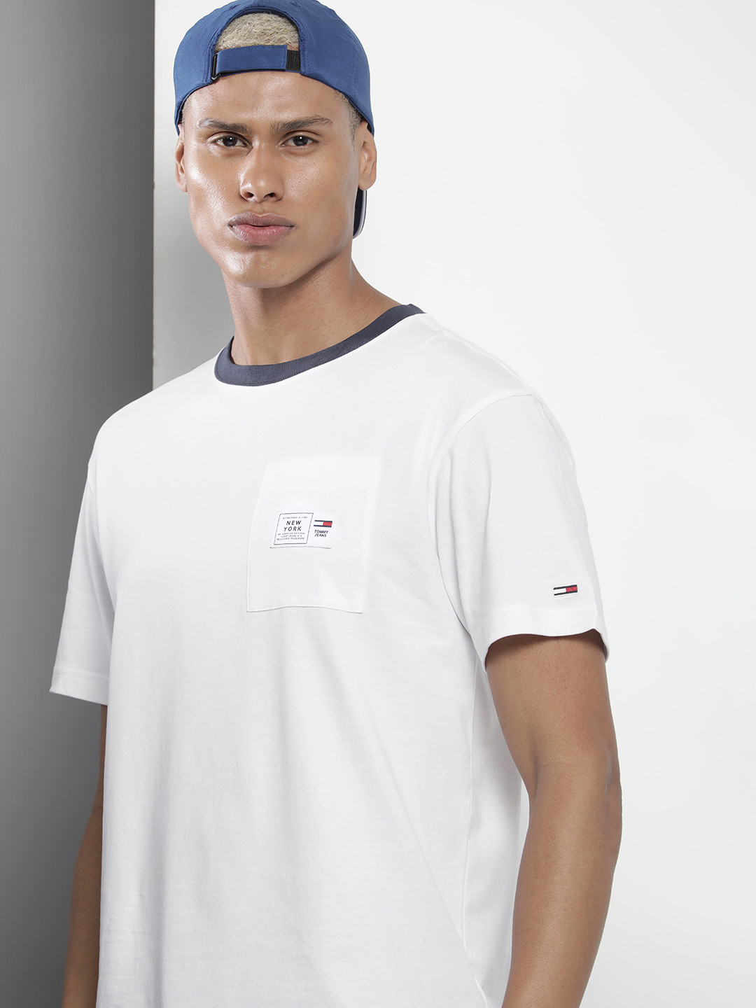 Tommy Hilfiger Men Pure Cotton T-shirt With Pocket Detail