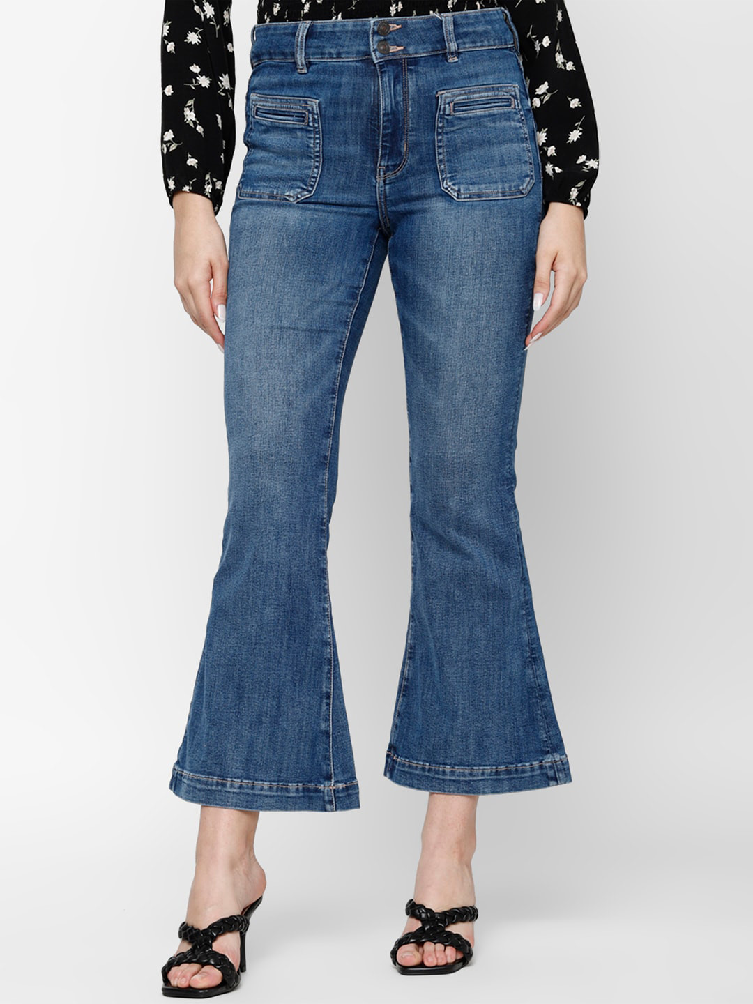 AMERICAN EAGLE OUTFITTERS Women High-Rise Light Fade Jeans