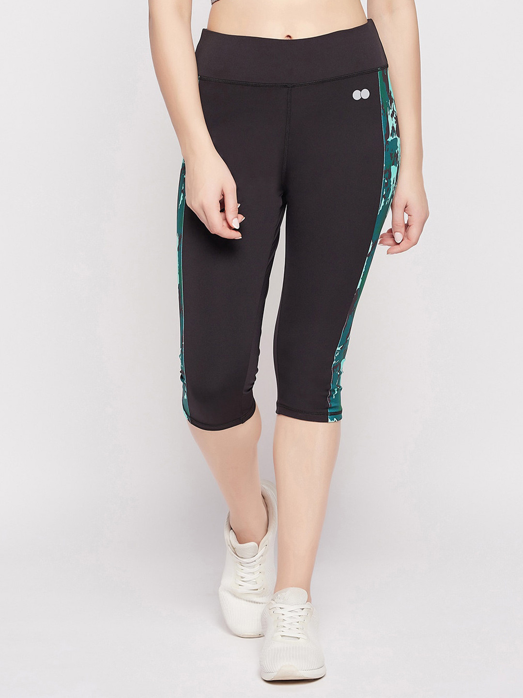 Clovia Women Printed High-Rise Capris