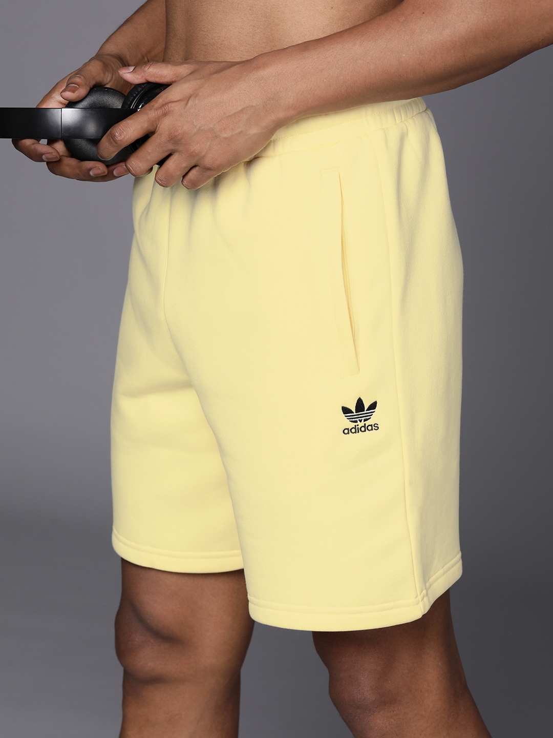 Buy ADIDAS Originals Men Trefoil Essential Solid Shorts Shorts for Men 21496596 Myntra