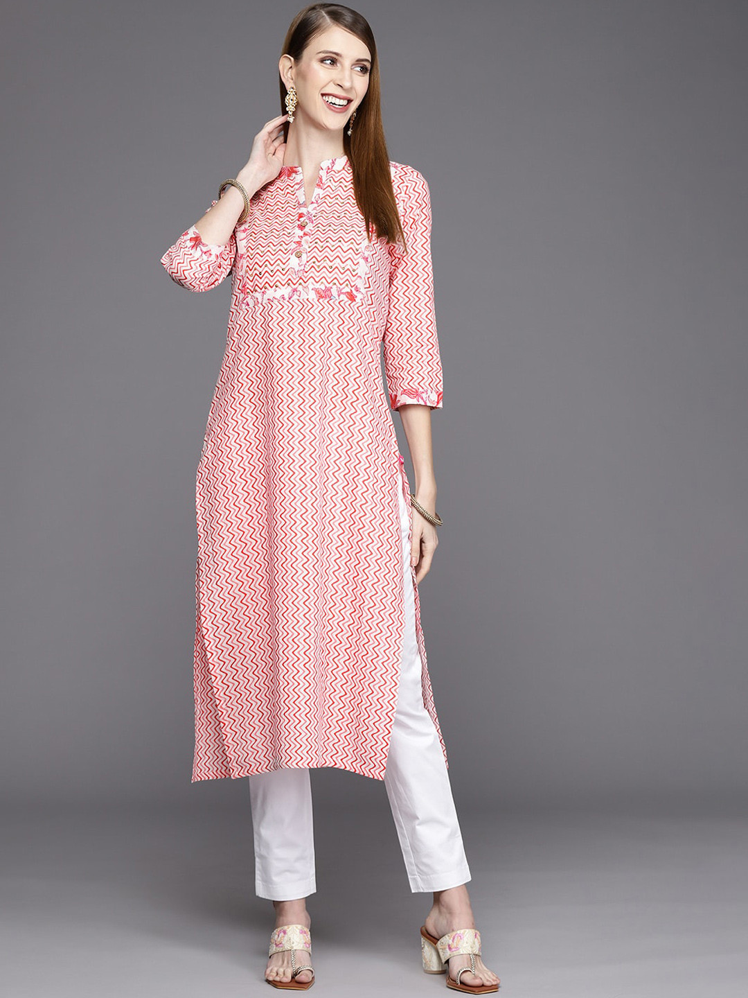 Varanga Women Chevron Printed Pastels Kurta