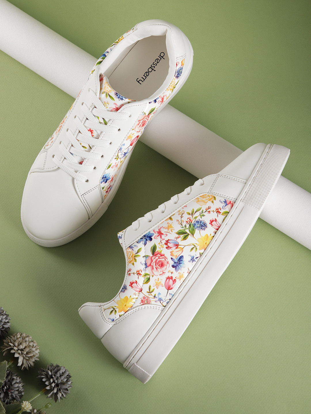 DressBerry Women Floral Printed Sneakers