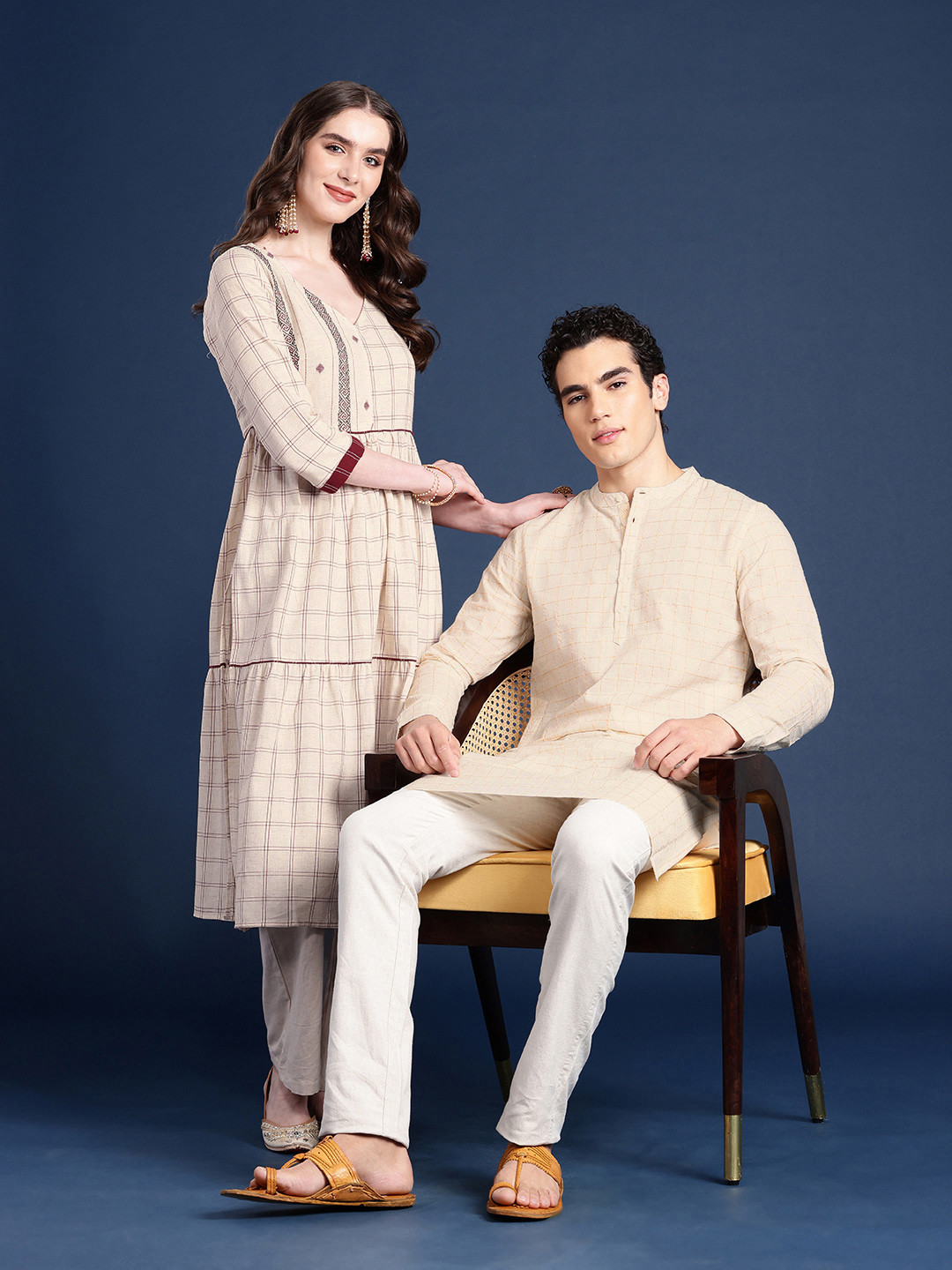 Taavi Checked Cotton Linen Kastuti Tribe Kurta