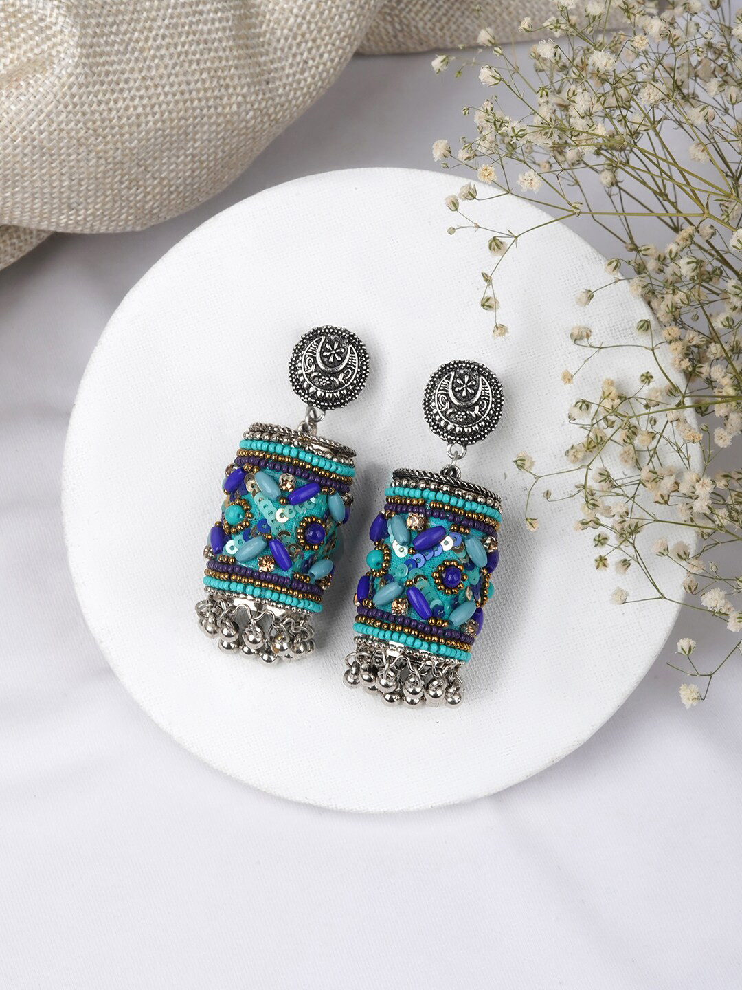 TEEJH Blue Silver-Plated Oxidised Contemporary Drop Stone Earrings