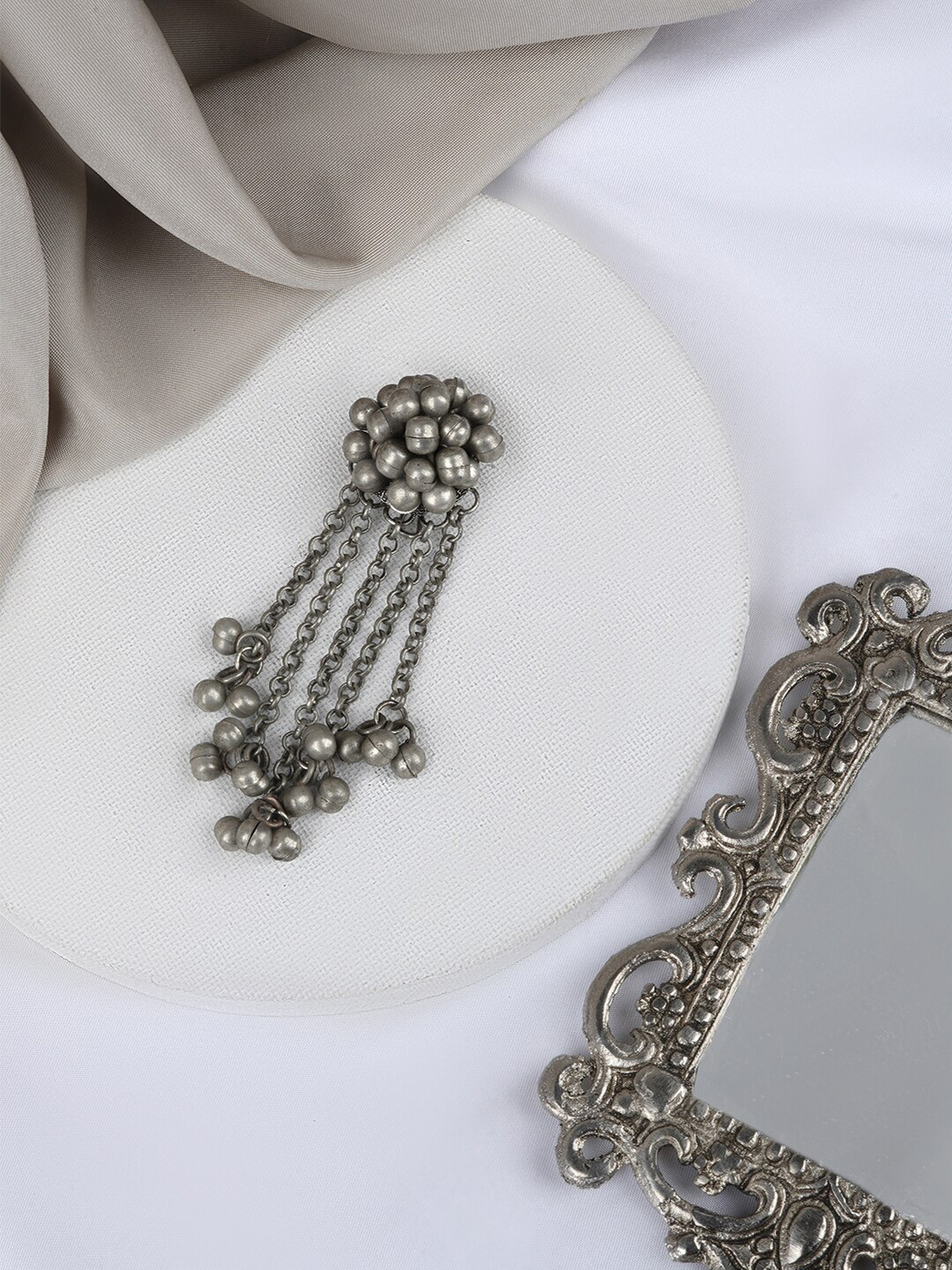 TEEJH Women Silver-Plated Oxidised Juda Bun Pin